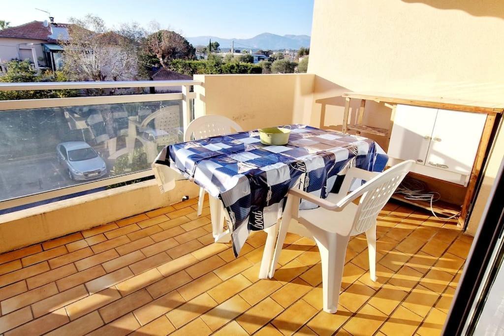 Studio Antibes Avec Piscine Экстерьер фото