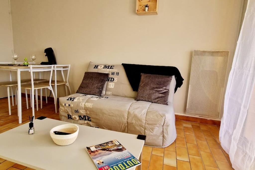 Studio Antibes Avec Piscine Экстерьер фото